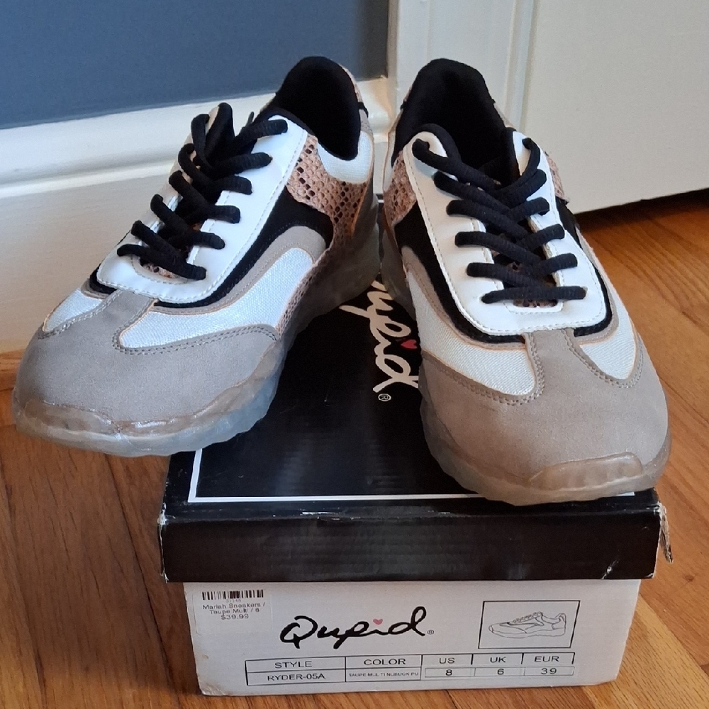 Cupid Sneakers with Black and Tan Accents